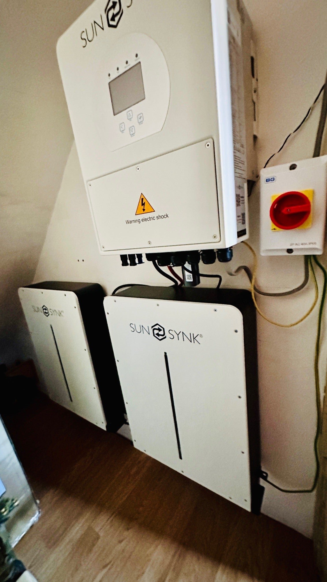 Fully Installed Packages - Sunsynk ECCO Hybrids & Sunsynk W5.3  Options | Wall Mounted | Outdoor | Colder Temperatures | On/Off Grid | Ave £379/kW | Price shown is the 0% VAT price | Delivery included